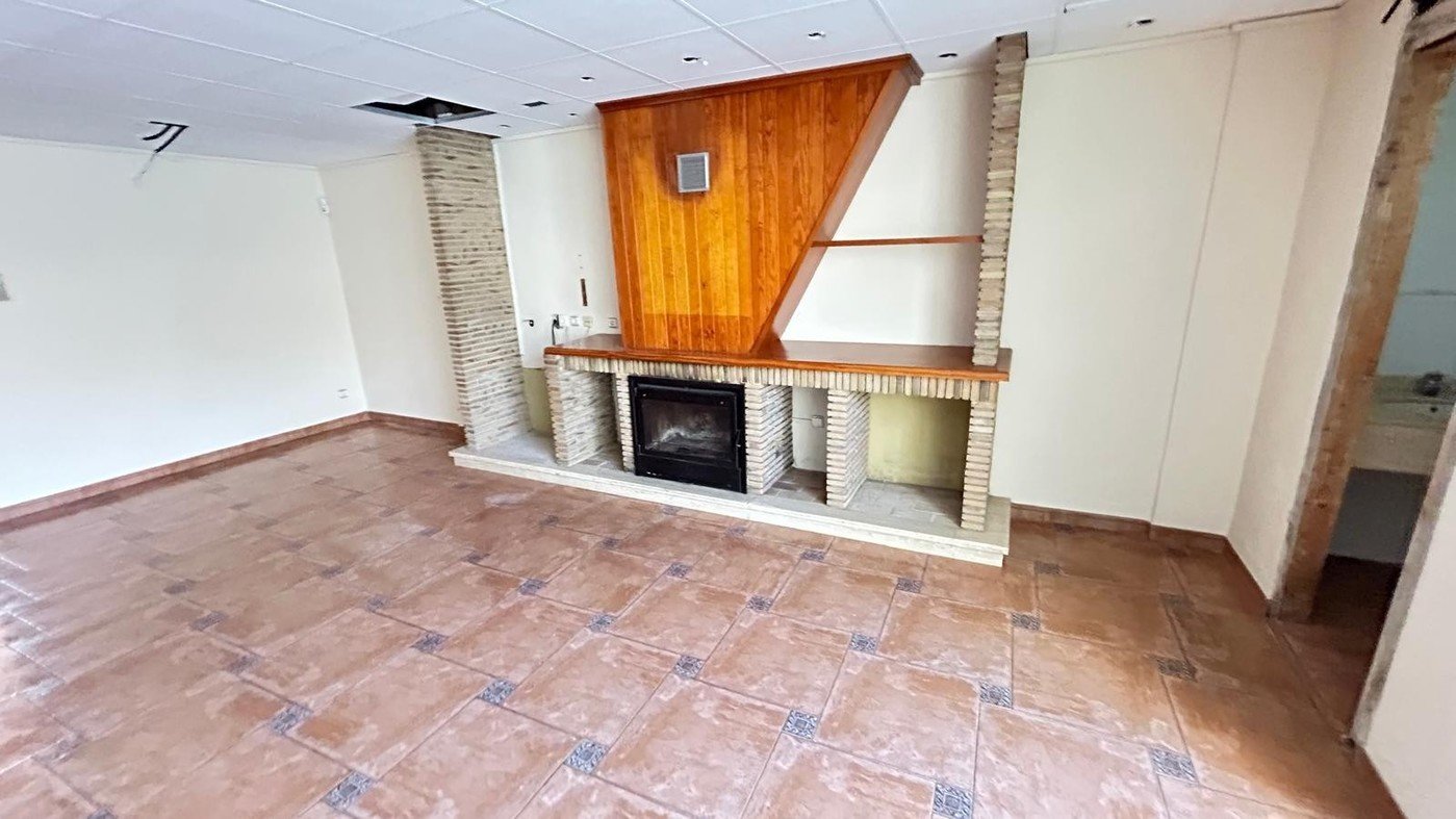 House in Aielo de Malferit – Valencia – — image 4